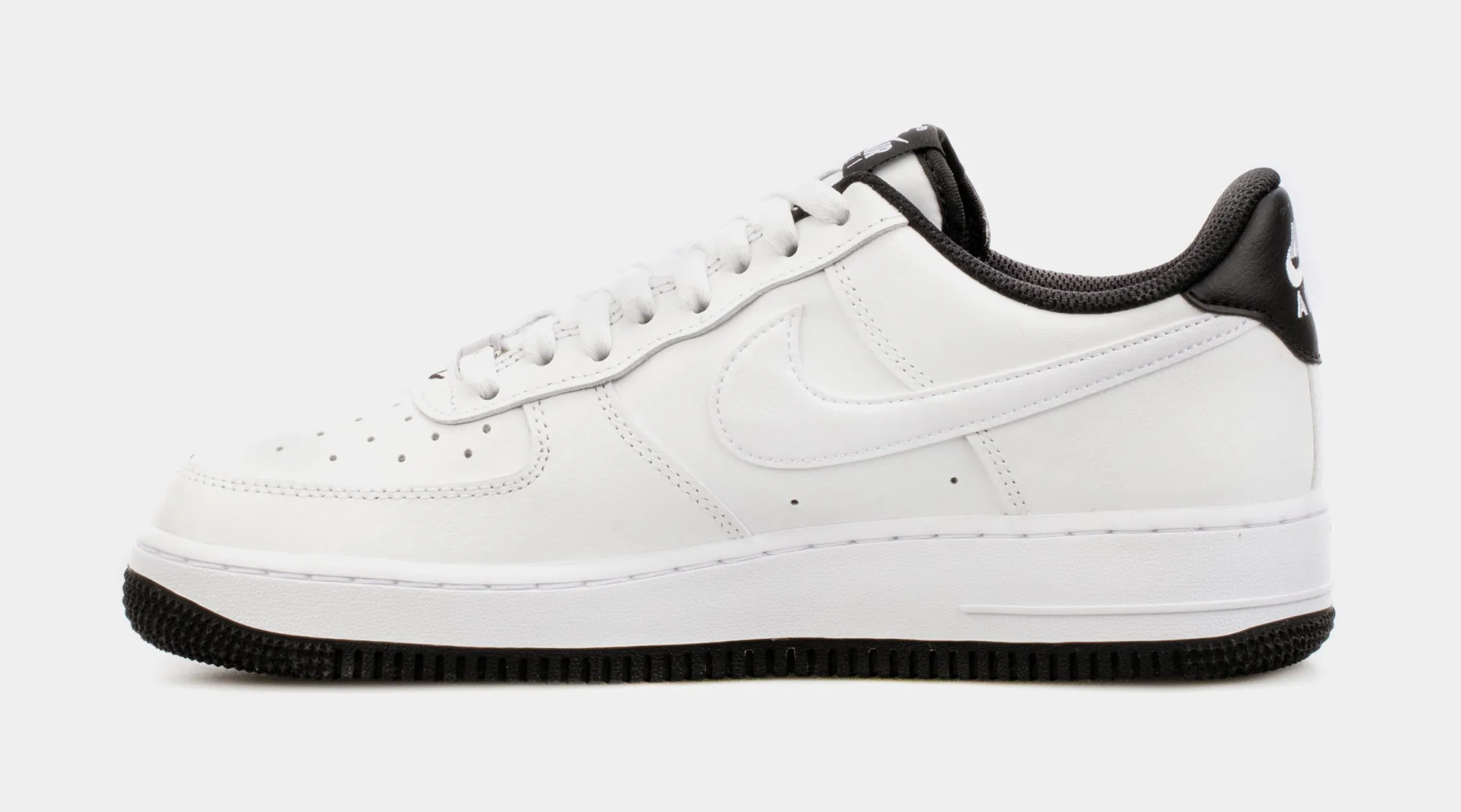 Air Force 1 Low Mens Lifestyle Shoes (White/Black)