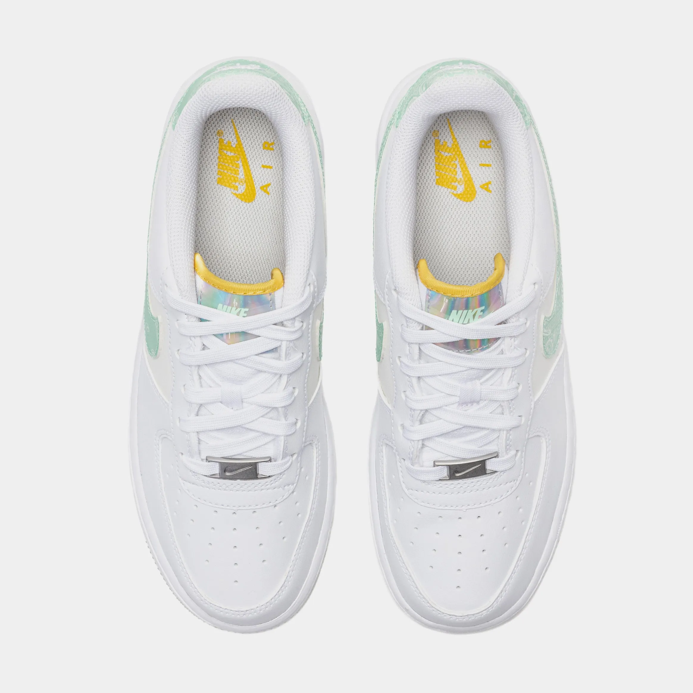 Air Force 1 LV8 Grade School Lifestyle Shoes (White/Green)