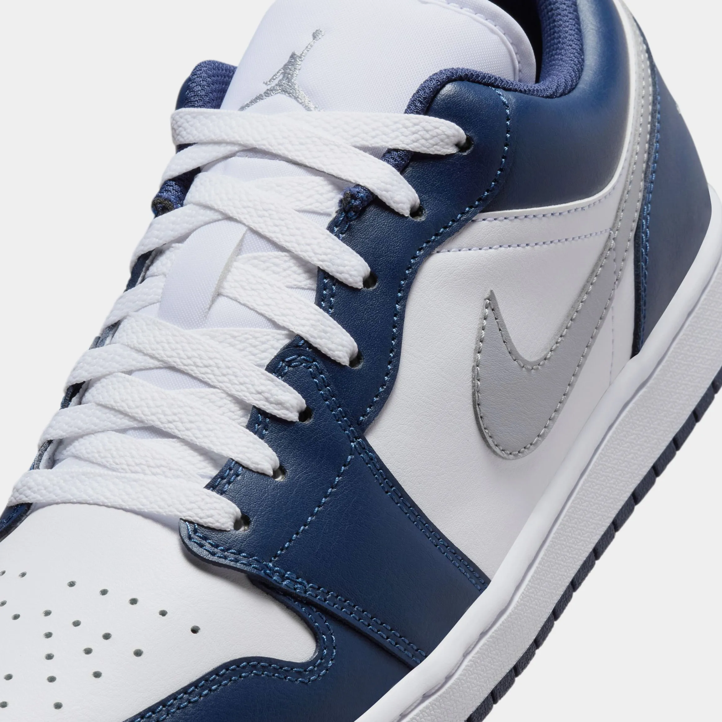 Air Jordan 1 Retro Low Midnight Navy Mens Lifestyle Shoes (White/Midnight Navy/Wolf Grey)