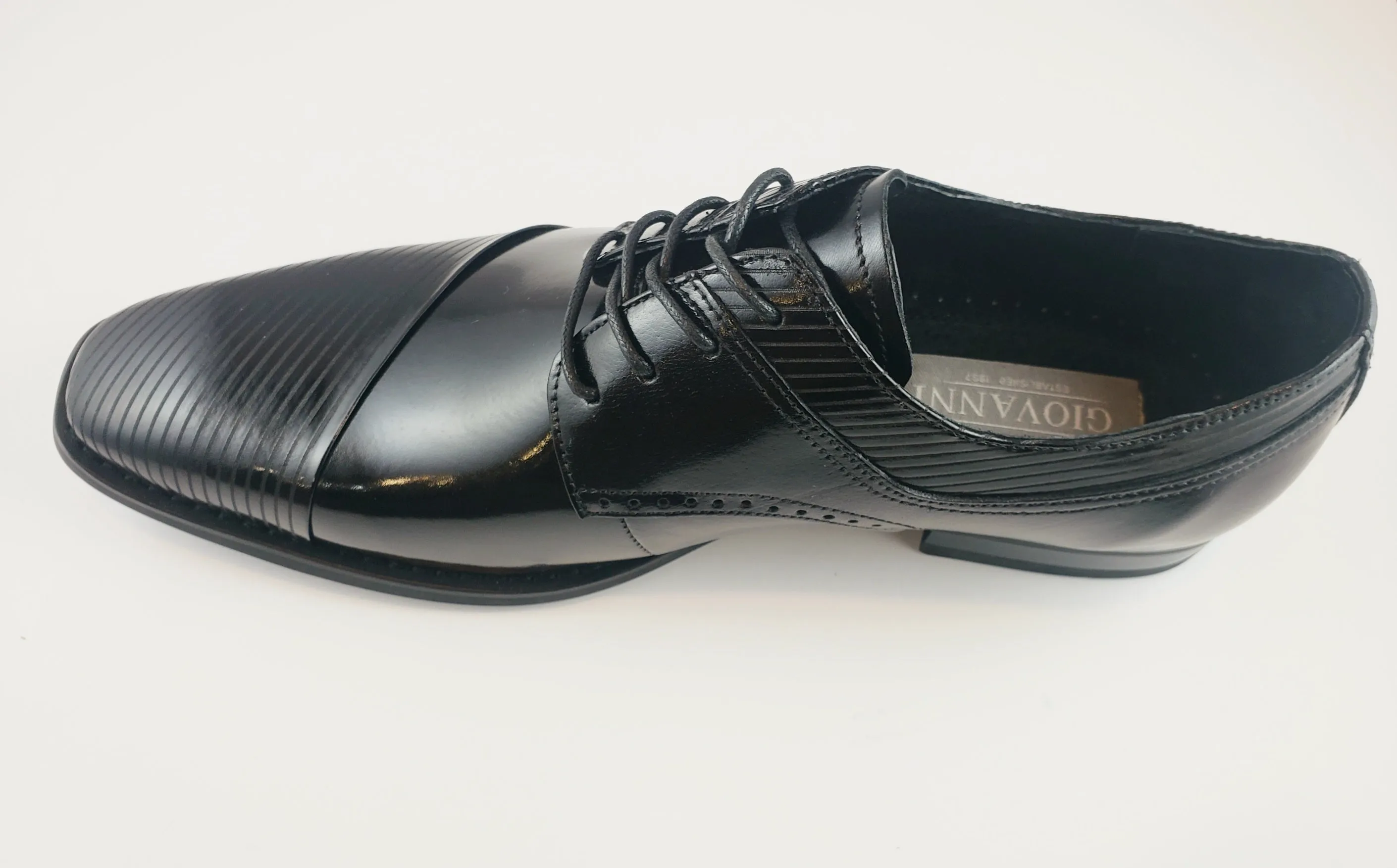 Giovani Lace up shoes