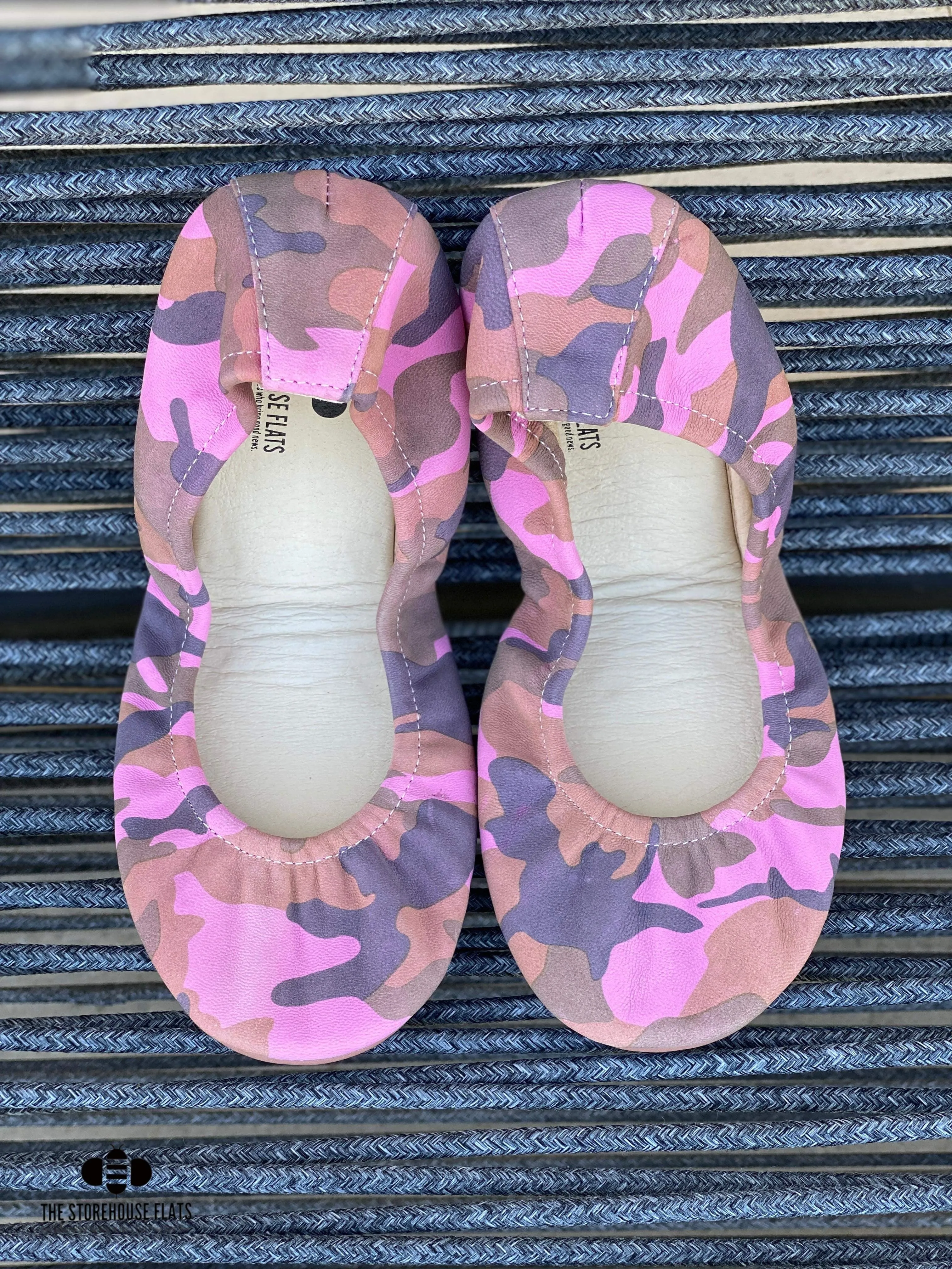 SCRATCH AND DENT Bubblegum Camo